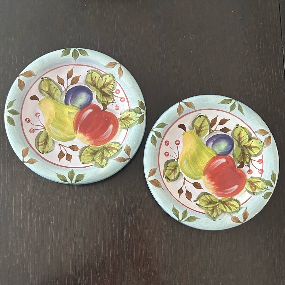 Heritage Mint Ltd. 2 Black Forest Fruits 8” Hand Painted Dessert or Salad Plates